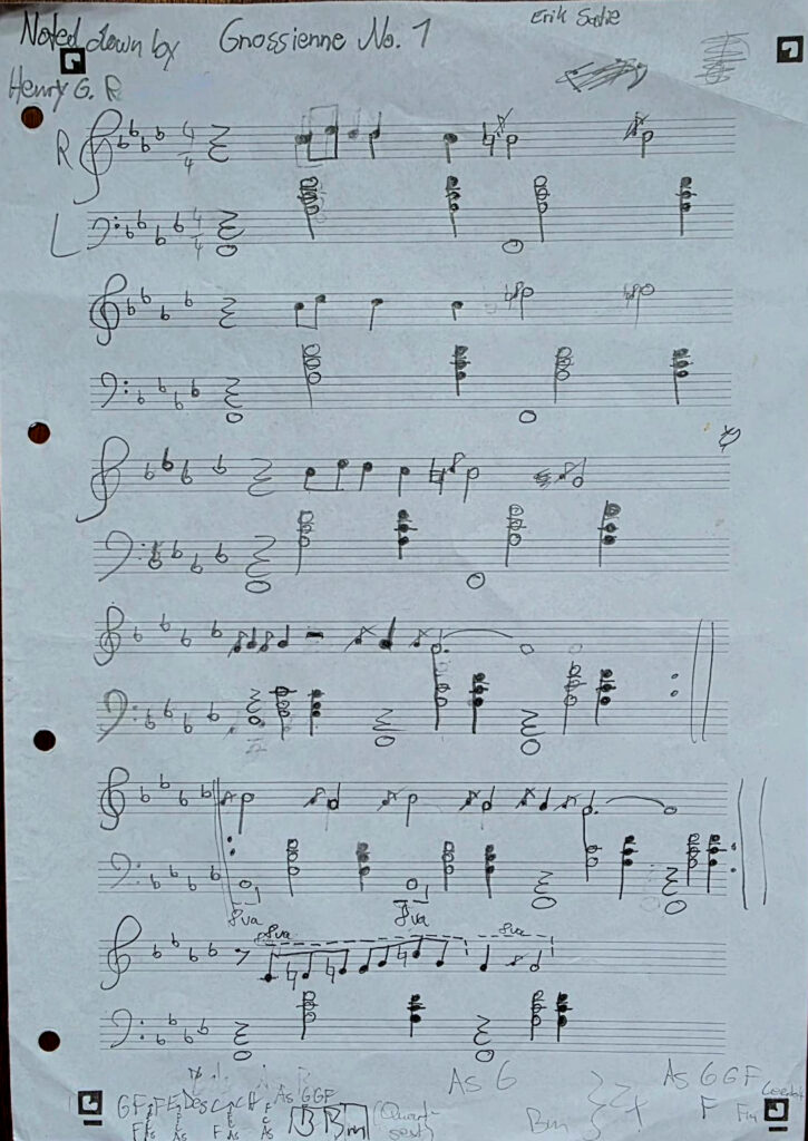 Handschriftliches Notenblatt zu Erik Saties Gnossienne No. 1 von Henry G. R.